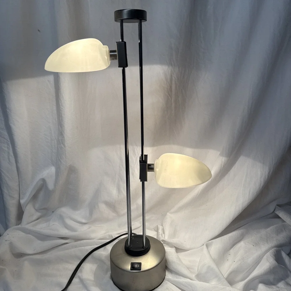 Lite Source postmodern lamp